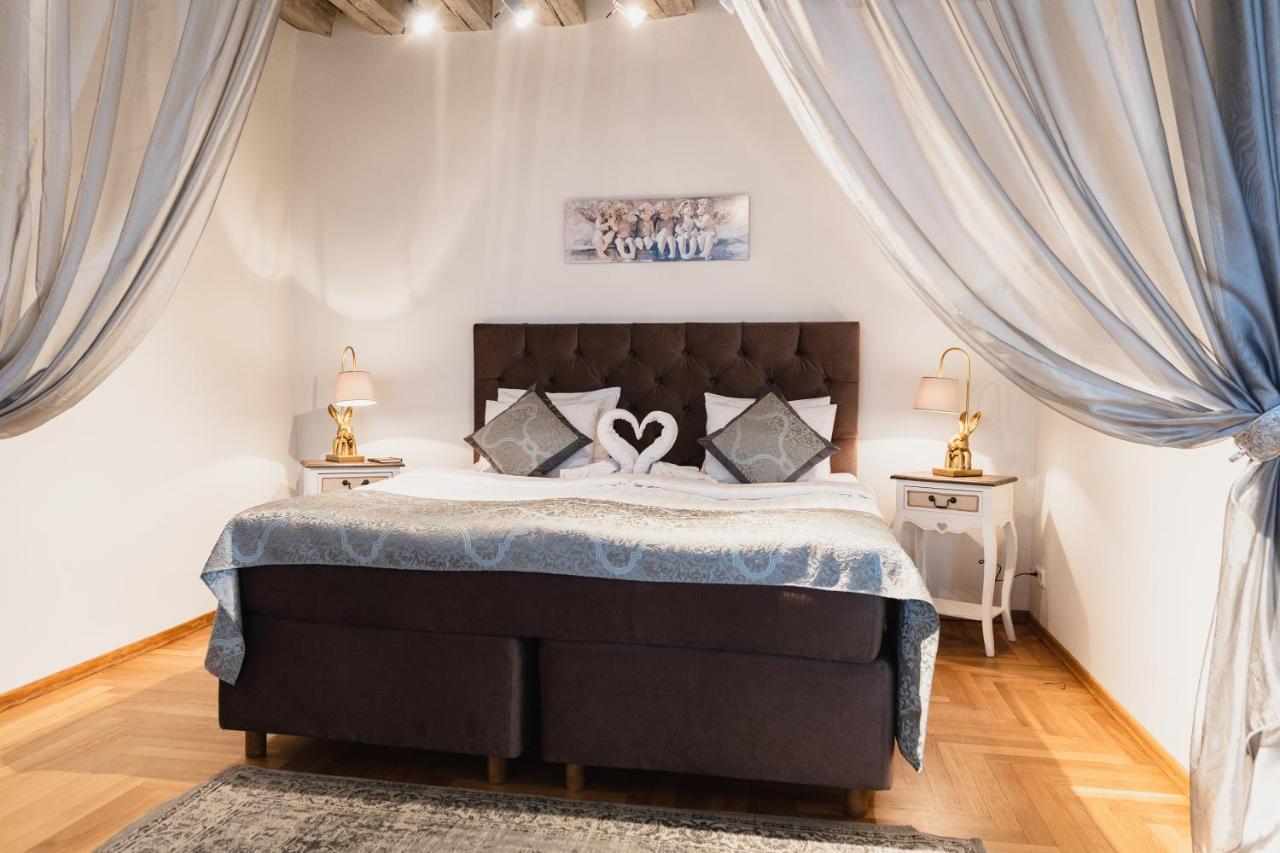 Rataskaevu Boutique - 7 Unique Apartments Tallinn Eksteriør bilde